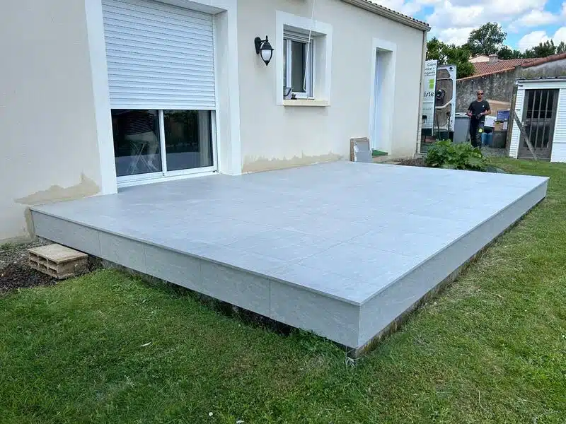 Carrelage sur plots